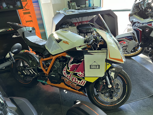 Motorcycle Dealer «Apache Motorcycles Phoenix», reviews and photos, 3618 W Camelback Rd, Phoenix, AZ 85019, USA