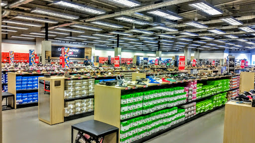 Shoe Store «Off Broadway Shoe Warehouse», reviews and photos, 1919 E Camelback Rd, Phoenix, AZ 85016, USA