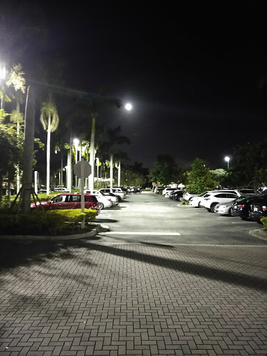 Pet Supply Store «Pet Supermarket», reviews and photos, 4555 Weston Rd, Weston, FL 33331, USA