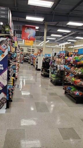 Pet Supply Store «Petco Animal Supplies», reviews and photos, 3115 Iowa St, Lawrence, KS 66046, USA
