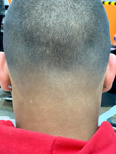 Barber Shop «Flawless Blend Barbershop», reviews and photos, 13344 Lincoln Rd, Riverview, FL 33578, USA