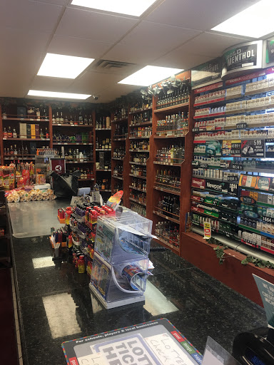 Grocery Store «Huron Market», reviews and photos, 26012 Waltz Rd, New Boston, MI 48164, USA