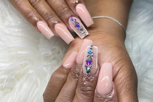 Amazing Nails & Spa image