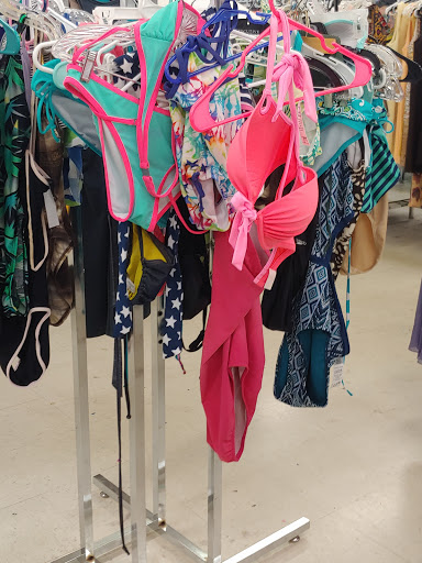 Thrift Store «Goodwill», reviews and photos