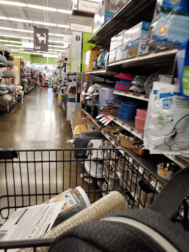 Pet Supply Store «Pet Supplies Plus», reviews and photos, 120 Sara Way, Belle Vernon, PA 15012, USA