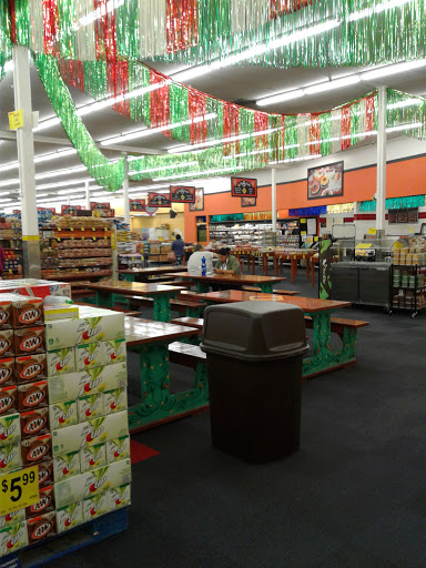 Grocery Store «Big 8 Food Stores», reviews and photos, 3518 Montana Ave, El Paso, TX 79903, USA