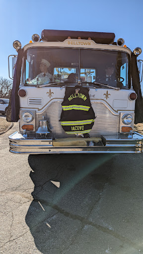 Grocery Store «L L Market», reviews and photos, 730 Post Rd E, Westport, CT 06880, USA