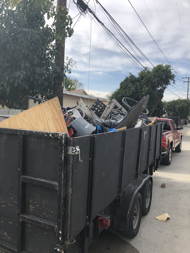 Junk Removal 562 - Junk Hauling Company and Dirt Removal Service Bellflower CA