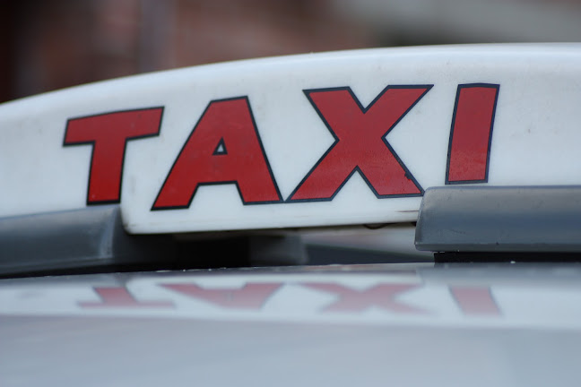 Beoordelingen van TTT-Taxi in Turnhout - Taxibedrijf