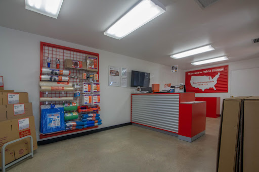 Self-Storage Facility «Public Storage», reviews and photos, 2431 S Orange Blossom Trail, Apopka, FL 32703, USA