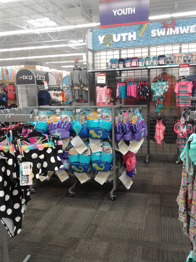 Sporting Goods Store «Academy Sports + Outdoors», reviews and photos, 113 S Cox Creek Pkwy, Florence, AL 35630, USA