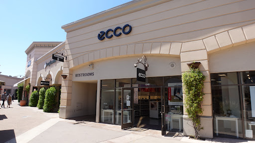 ECCO OUTLET CARLSBAD