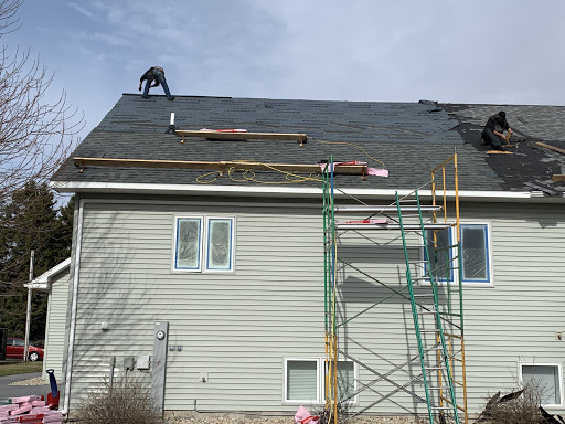 Independent Roofing & Siding Company in Escanaba, Michigan