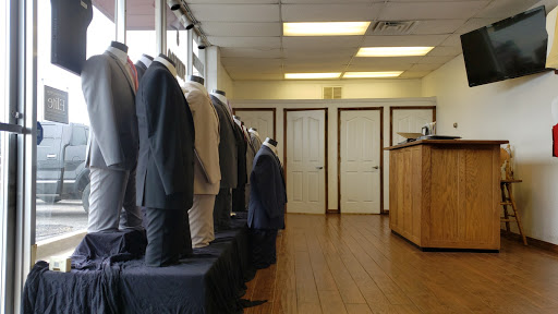 Clothing Store «Paul Phillips Formal Wear and Dry Cleaners», reviews and photos, 1519 N Glenstone Ave, Springfield, MO 65803, USA
