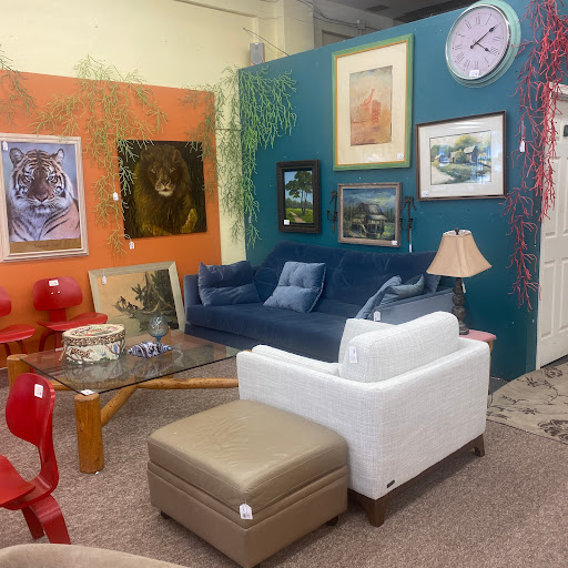 Consignment Shop «The Furniture Guy Consignment», reviews and photos, 12431 Greenwood Ave N, Seattle, WA 98177, USA