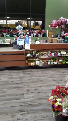 Grocery Store «Star Market», reviews and photos, 75 Spring St, West Roxbury, MA 02132, USA