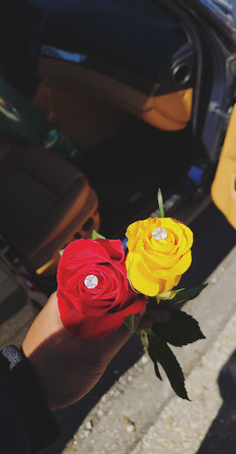 Florist «Howard Beach Florist», reviews and photos, 100-20 159th Ave, Howard Beach, NY 11414, USA