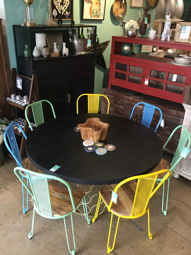 Furniture Store «Nadeau - Furniture with a Soul», reviews and photos, 7400 Kenwood Rd, Cincinnati, OH 45236, USA