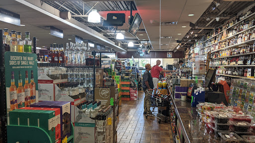 Liquor Store «Wine Palace», reviews and photos, 13971 Middlebelt Rd, Livonia, MI 48154, USA