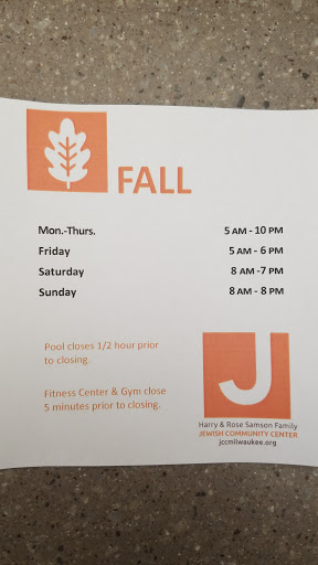 Community Center «The Harry& Rose Samson Family Jewish Community Center», reviews and photos, 6255 N Santa Monica Blvd, Milwaukee, WI 53217, USA