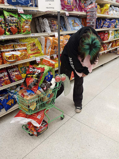 Supermarket «Hy-Vee», reviews and photos, 207 NE Englewood Rd, Kansas City, MO 64118, USA