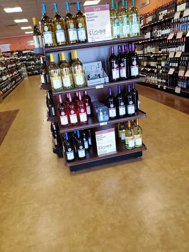 Wine Store «Fine Wine & Good Spirits», reviews and photos, 2600 Willow Street Pike #308, Willow Street, PA 17584, USA