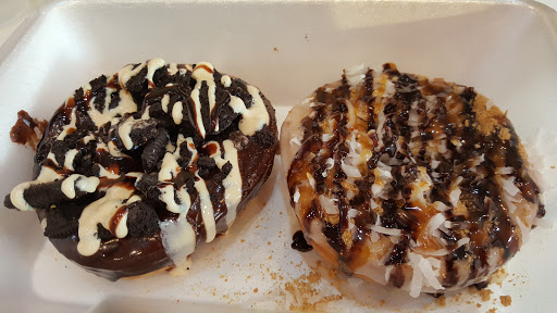 Donut Shop «Crazy Good Donuts & Ice Cream», reviews and photos, 2201 Upton Dr #904, Virginia Beach, VA 23454, USA