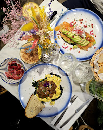 Plats et boissons du Restaurant servant le petit-déjeuner AZUR CAFÉ BRUNCH & COFFEE CHAMPS-ELYSÉES à Paris - n°10