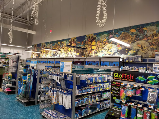 Pet Supply Store «Petco Animal Supplies», reviews and photos, 1111 US-46, Parsippany, NJ 07054, USA