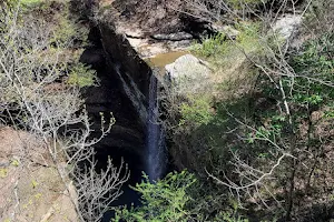 Bridal Veil Falls image