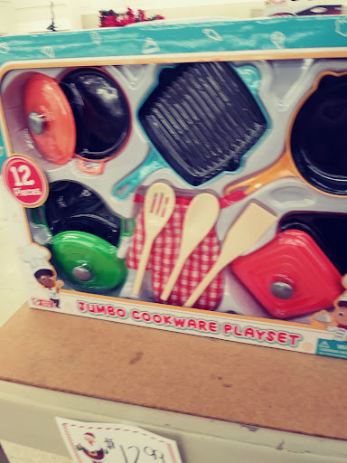 Discount Store «Roses», reviews and photos, 1536 Whipple Ave NW, Canton, OH 44708, USA