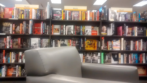 Book Store «Books-A-Million», reviews and photos, 6235 N Davis Hwy, Pensacola, FL 32504, USA