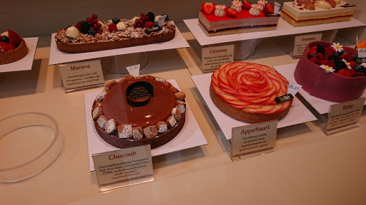 Personalised cakes in Antwerp