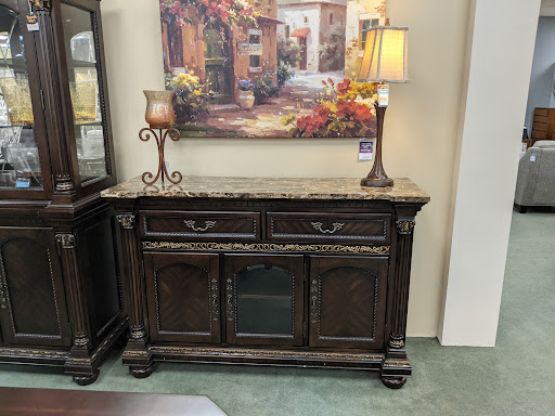 Furniture Store «Raymour & Flanigan Furniture and Mattress Store», reviews and photos, 79 NJ-73, Voorhees Township, NJ 08043, USA