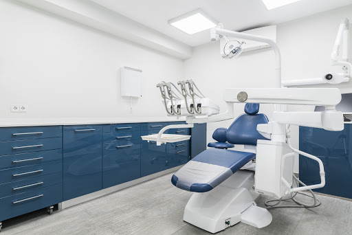 Serrano Clínica Dental – (Goya)