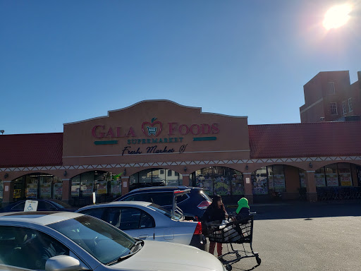 Supermarket «Compare Foods», reviews and photos, 111 W Merrick Rd, Freeport, NY 11520, USA