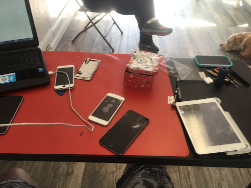 Cell Phone Store «Wireless Options», reviews and photos, 337 19th St, Oakland, CA 94612, USA