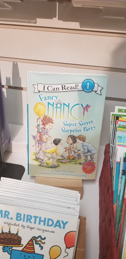 Book Store «Inkwood Books», reviews and photos, 31 Kings Hwy E, Haddonfield, NJ 08033, USA