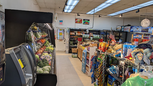 Grocery Store «Columbia Market», reviews and photos, 450 Wa Na Pa St, Cascade Locks, OR 97014, USA