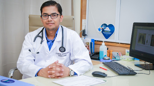 Dr Anshul Kumar Gupta | best cardiologist