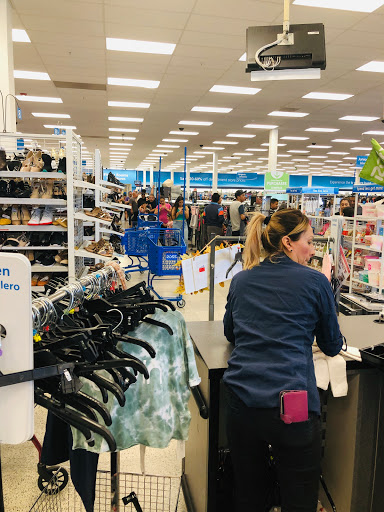 Clothing Store «Ross Dress for Less», reviews and photos, 902 Sepulveda Blvd, Harbor City, CA 90710, USA