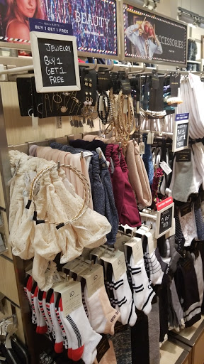 Shopping Mall «Stroud Mall», reviews and photos, 344 Stroud Mall, Stroudsburg, PA 18360, USA