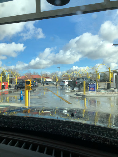 Car Wash «Breeze Thru Car Wash - Main St Longmont», reviews and photos, 2025 Main St, Longmont, CO 80501, USA