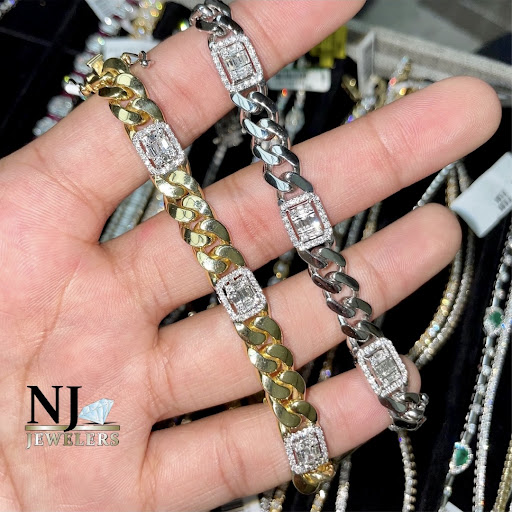 Wholesale Jeweler «N J Jewelers Inc», reviews and photos, 2201 N 10th St, McAllen, TX 78501, USA
