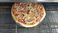 Plats et boissons du Pizzeria Domino's Pizza Aulnay-sous-Bois - n°7
