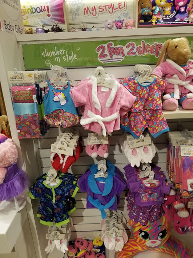Toy Store «Build-A-Bear Workshop», reviews and photos, 4130 Summit Plaza Dr, Louisville, KY 40241, USA