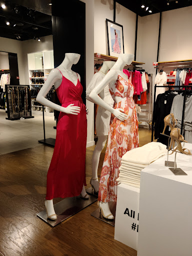 Shopping Mall «Deptford Mall», reviews and photos, 1750 Deptford Center Rd, Deptford Township, NJ 08096, USA