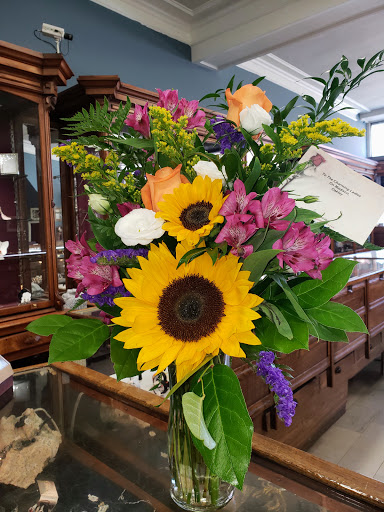 Jewelry Store «Motch Jewelers», reviews and photos, 613 Madison Ave, Covington, KY 41011, USA