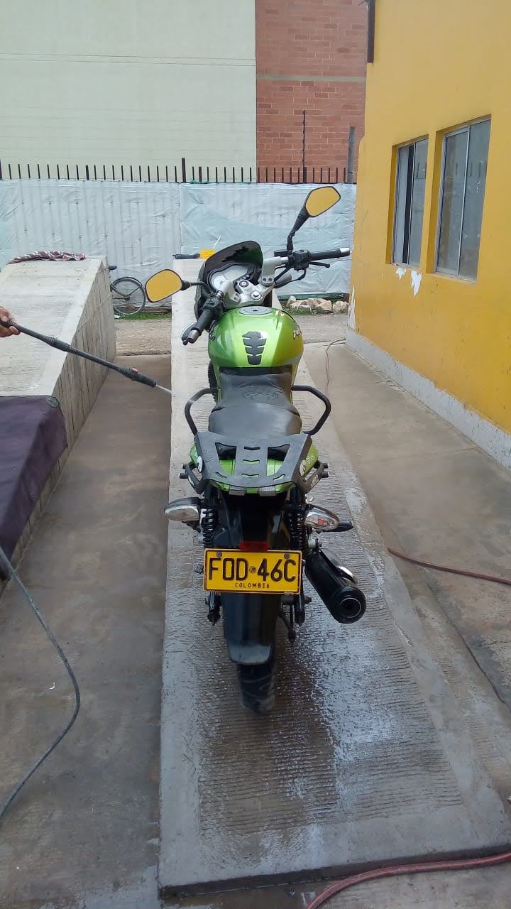 Lavadero Automóviles, Motos, Buses, Camiones, FGS