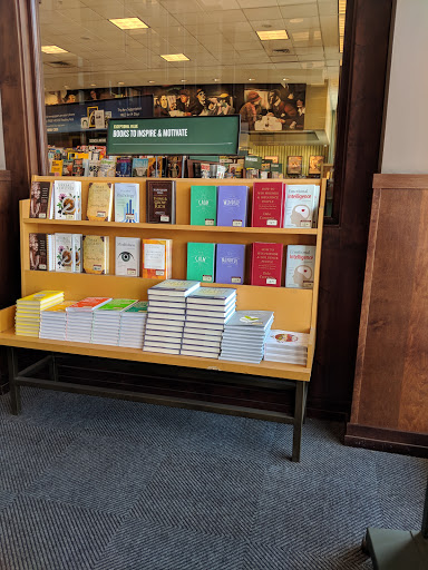 Book Store «Barnes & Noble», reviews and photos, 5249 State St, Murray, UT 84107, USA